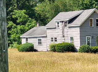 4395 Krafft Rd, Fort Gratiot, MI 48059