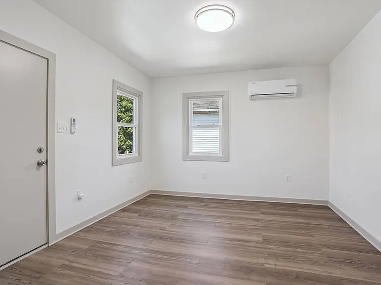 720 Spain St #2A — Photo 7