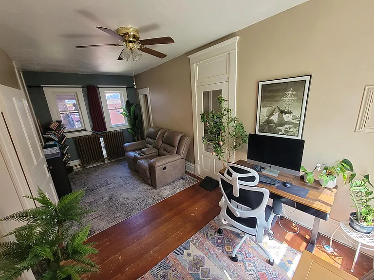 402 N Ewing St — Photo 8