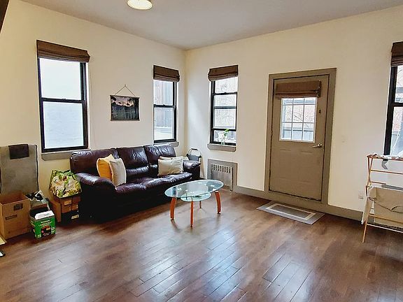 3rd image of 277 Clifton Pl #2A