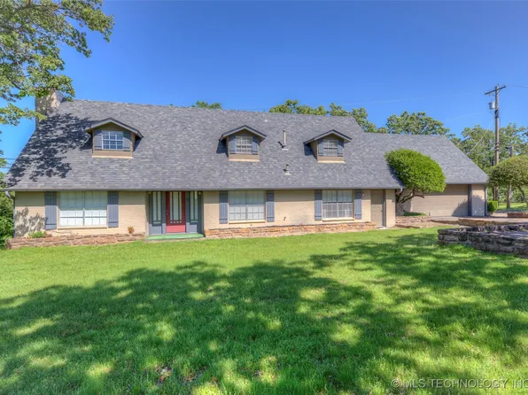 2450 N McKinley Ave, Sand Springs, OK 74063