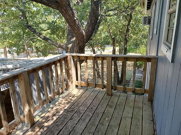 4th image of 331 Friar Tuck Dr #1