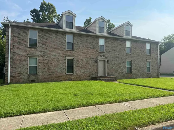2609 Wynterhall Rd #4, Huntsville, AL 35803