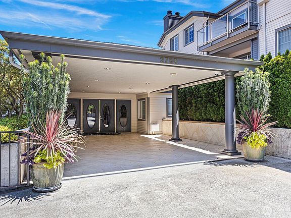 3rd image of 2760 76th Avenue SE #407