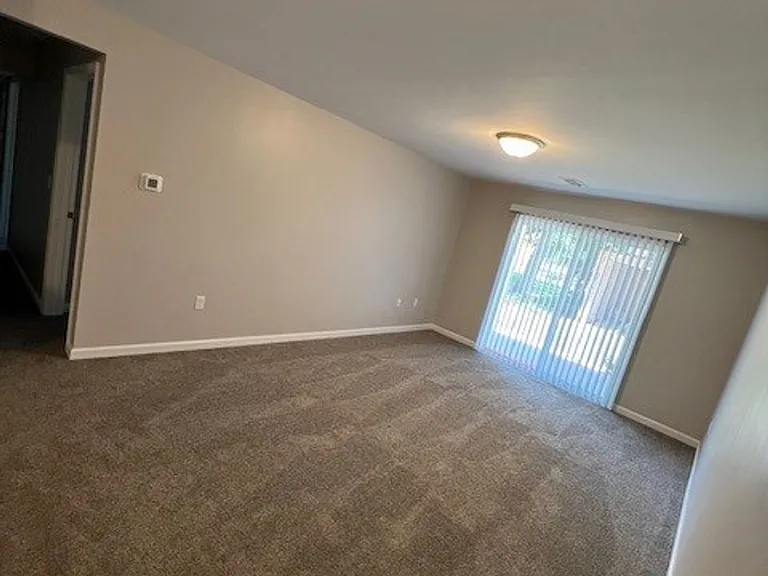 Avalon Woods Apartment Homes — Photo 30