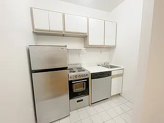 Rented by Rachel Realty