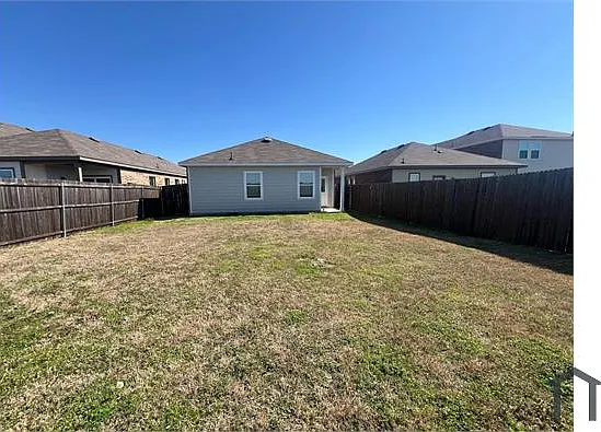 6805 Bonanza Way — Photo 7