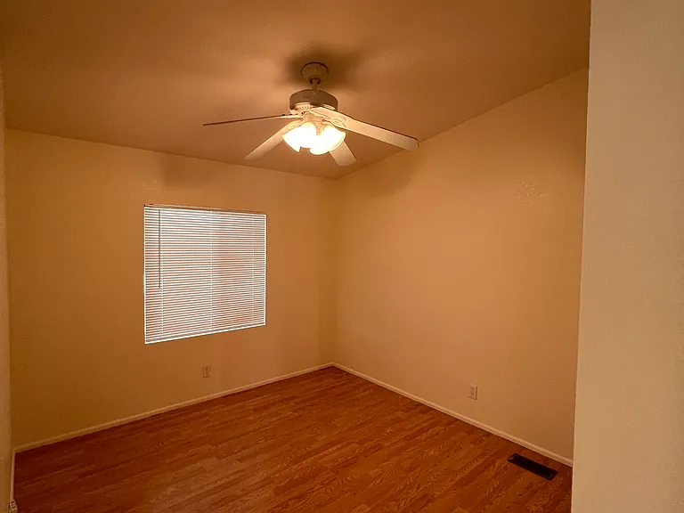 1262 Sorrel Dr — Photo 22