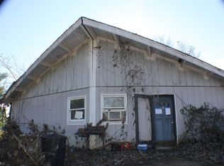 277 Whitehurst Ln, Lowgap, NC 27024