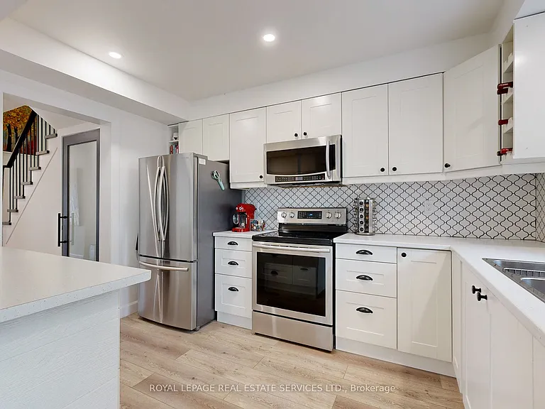 2001 Atkinson Dr #20 — Photo 11