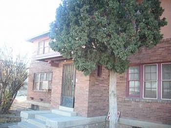 1st image of 1305 Los Angeles Dr