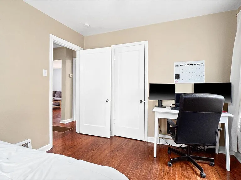 2311 Goodale Ave — Photo 11