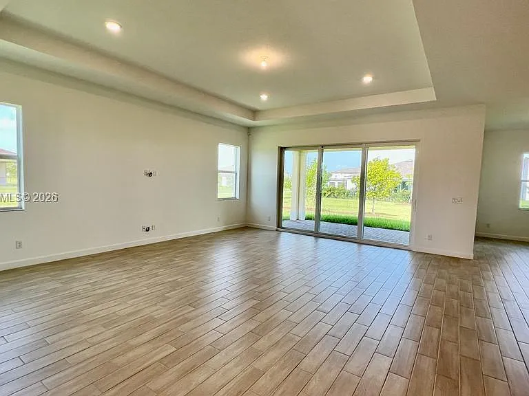 1097 Haywagon Trl — Photo 10