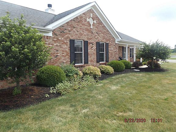 3rd image of 9500 W Pritchard Ct