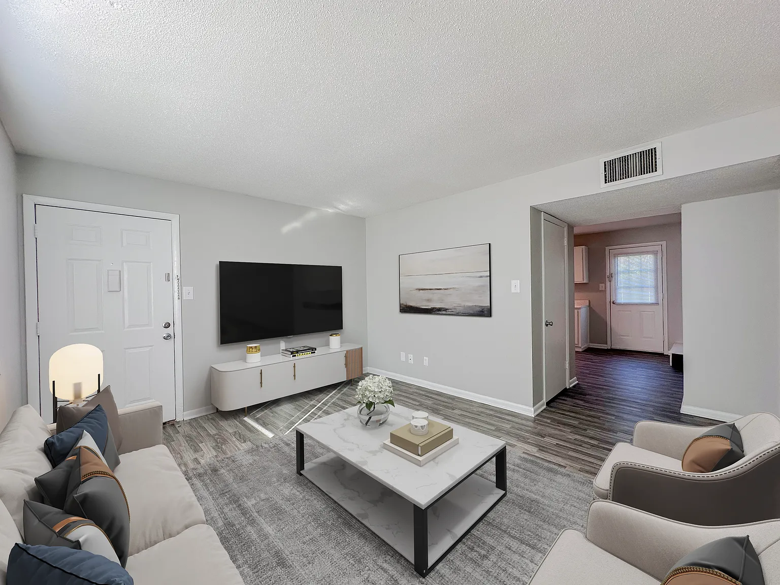 2 bed, 738 sqft, $1,188 — Photo 3
