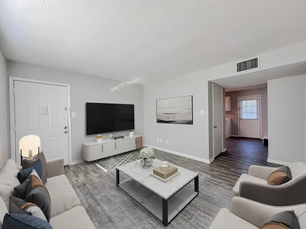 827 Twin Oaks Way #120, Dandridge, TN 37725