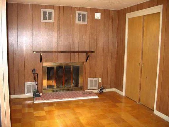 3rd image of 3513 Maloney Dr