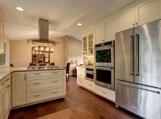 19205 SE 43rd Pl, Issaquah, WA 98027