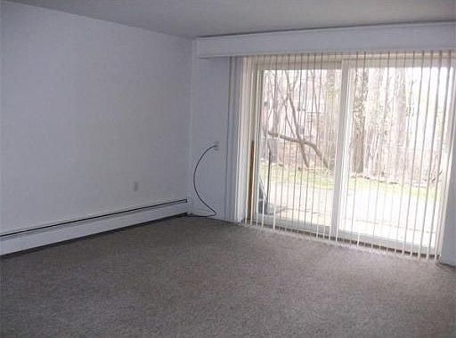 2nd image of 38 Edgelawn Ave APT 8