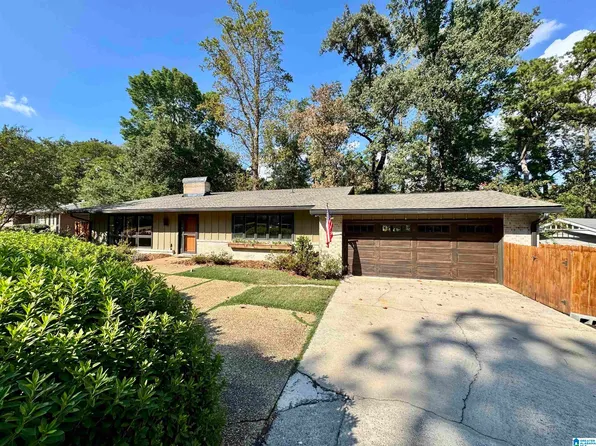 2992 Donita Ct, Birmingham, AL 35243
