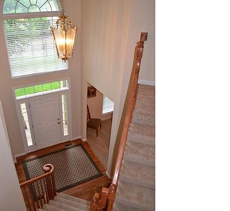 4th image of 1620 Vintage Oak Ct