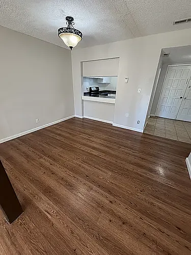 The Franciscan Apartments — Photo 10