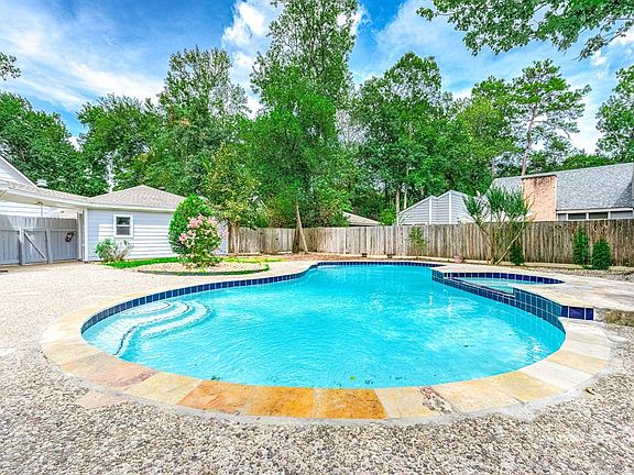 2nd image of 3410 Village Oaks Drive