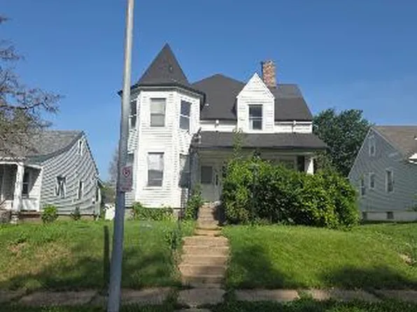 8559 Mora Ln, Saint Louis, MO 63147