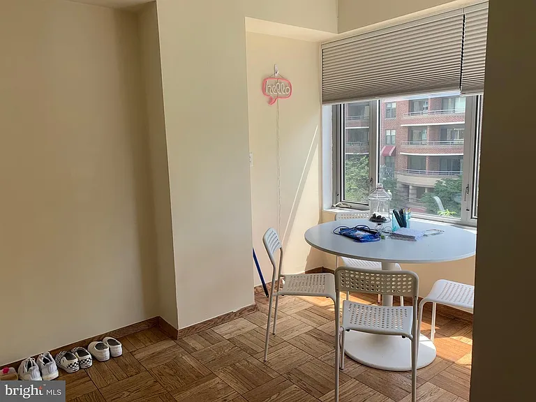 1711 Massachusetts Ave NW — Photo 2