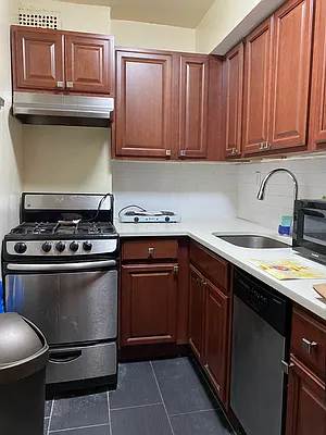 Rented by null | media 11