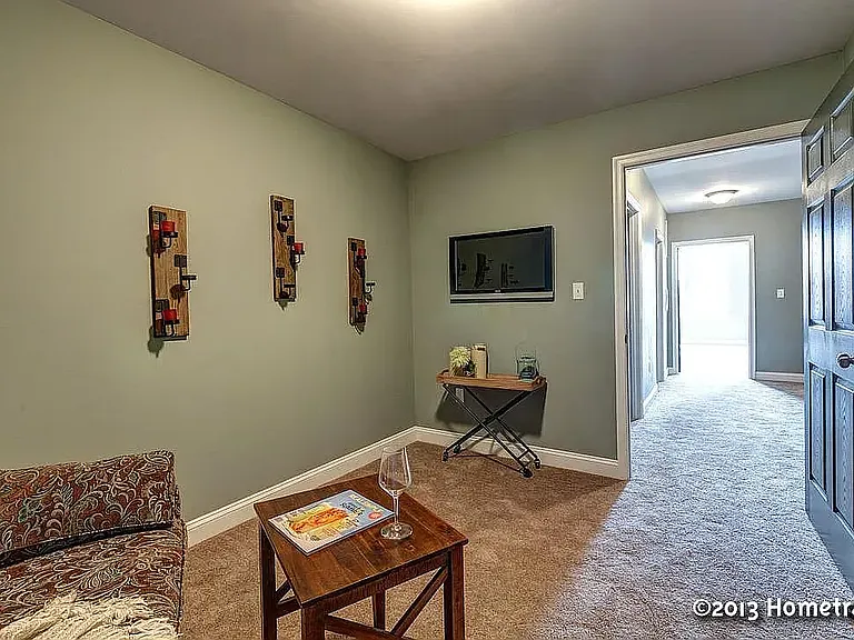 Master bedroom sitting room