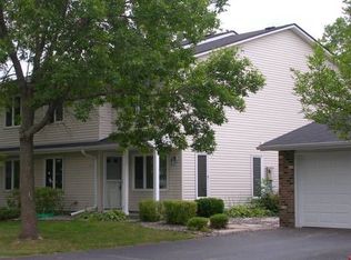 9366 Ranchview Ln N, Maple Grove, MN 55369