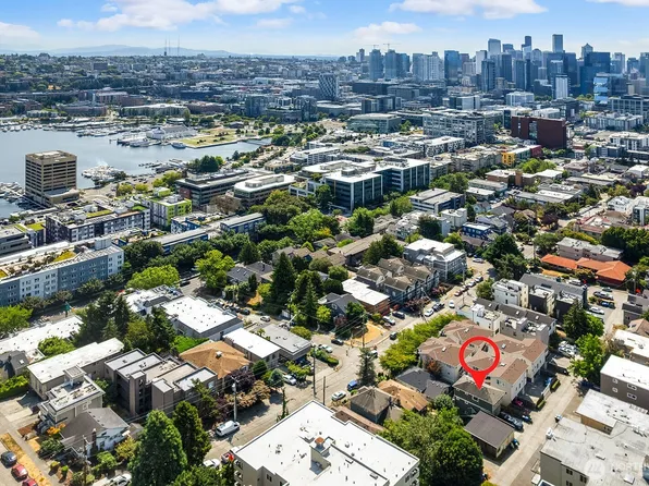 1231 6th Avenue N, Seattle, WA 98109