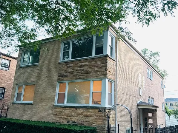 8638 Trumbull Ave #2, Skokie, IL 60076