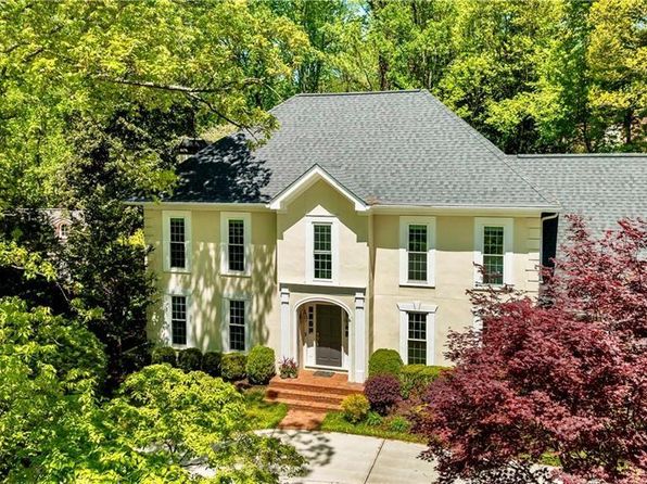 5655 Errol Pl NW, Atlanta, GA 30327