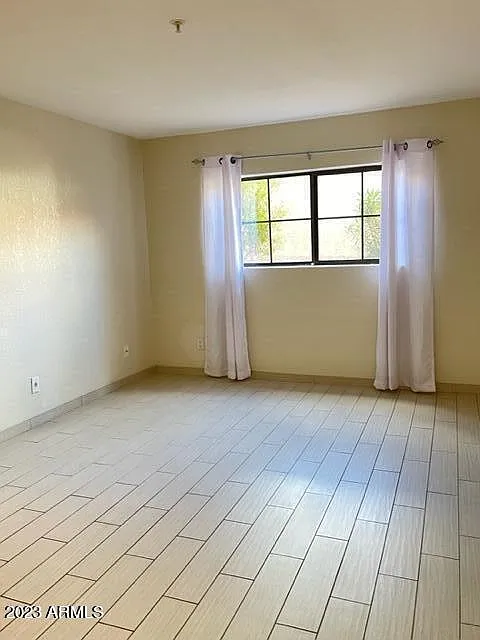2 bed, 2.0 bath, 1081 sqft, $2,850 — Photo 3