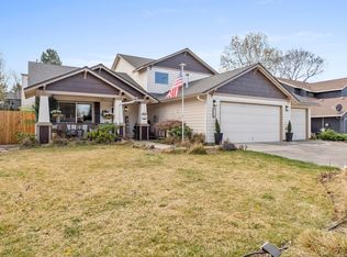 858 NW Poplar Pl, Redmond, OR