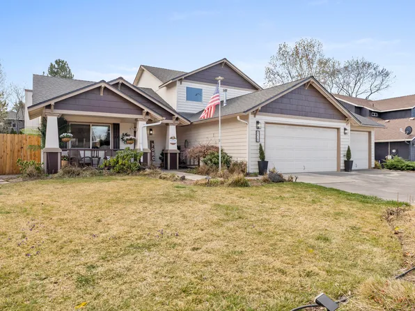 858 NW Poplar Pl, Redmond, OR 97756