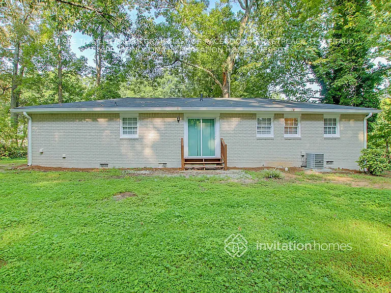 7110 Carolyn Cir — Photo 23