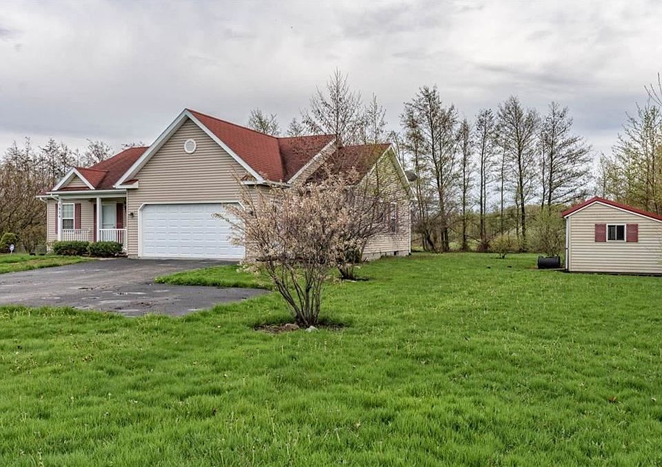 2nd image of 3834 Shepherd Rd
