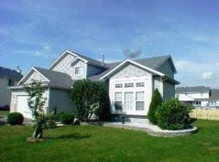 25933 S Cobblestone Ln, Channahon, IL 60410