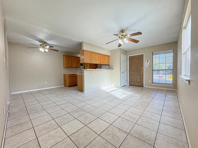 1st image of 428 N Wall St #428A