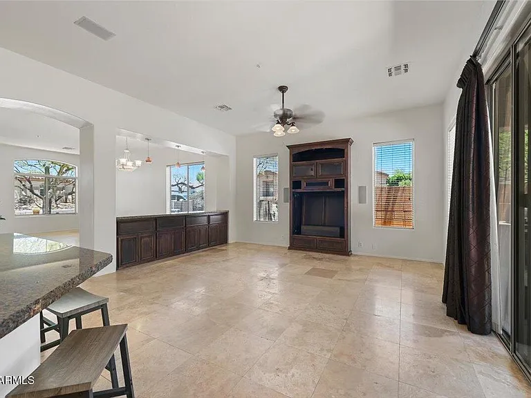 22503 N 76th Pl — Photo 7