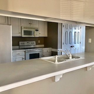 3rd image of 2506 Bentley Dr