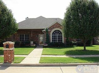 104 Cottonwood Trl, Red Oak, TX 75154