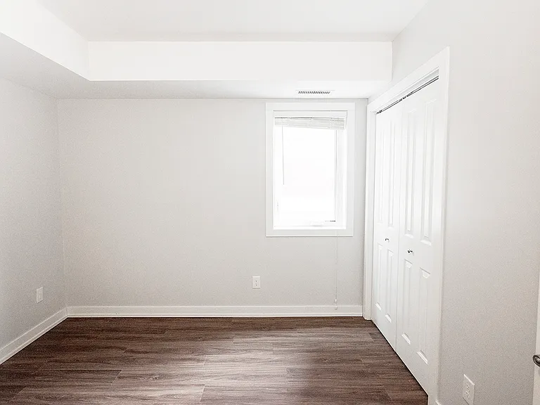 515 McMillan Ave #2 — Photo 33