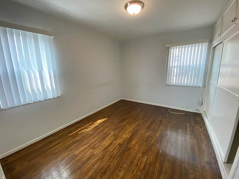 7151 Fountain Ave #4 — Photo 3