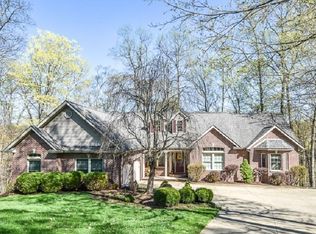 6630 E Everett Arnold Dr, Bloomington, IN 47408