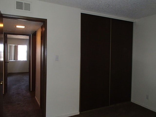 2nd image of 886 Beelard Dr