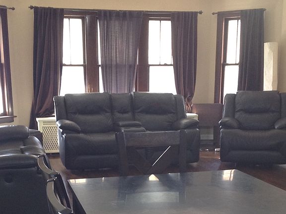 4th image of 1835 N Mulligan Ave
